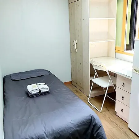 Best Location In Seoul - 1Min To Bangbae Station, 1Min To Airport Bus, Private Room With Kitchen